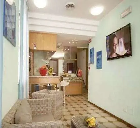 Luna Hotell 3*